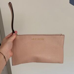 Michael Kors Blush Pink Wristlet